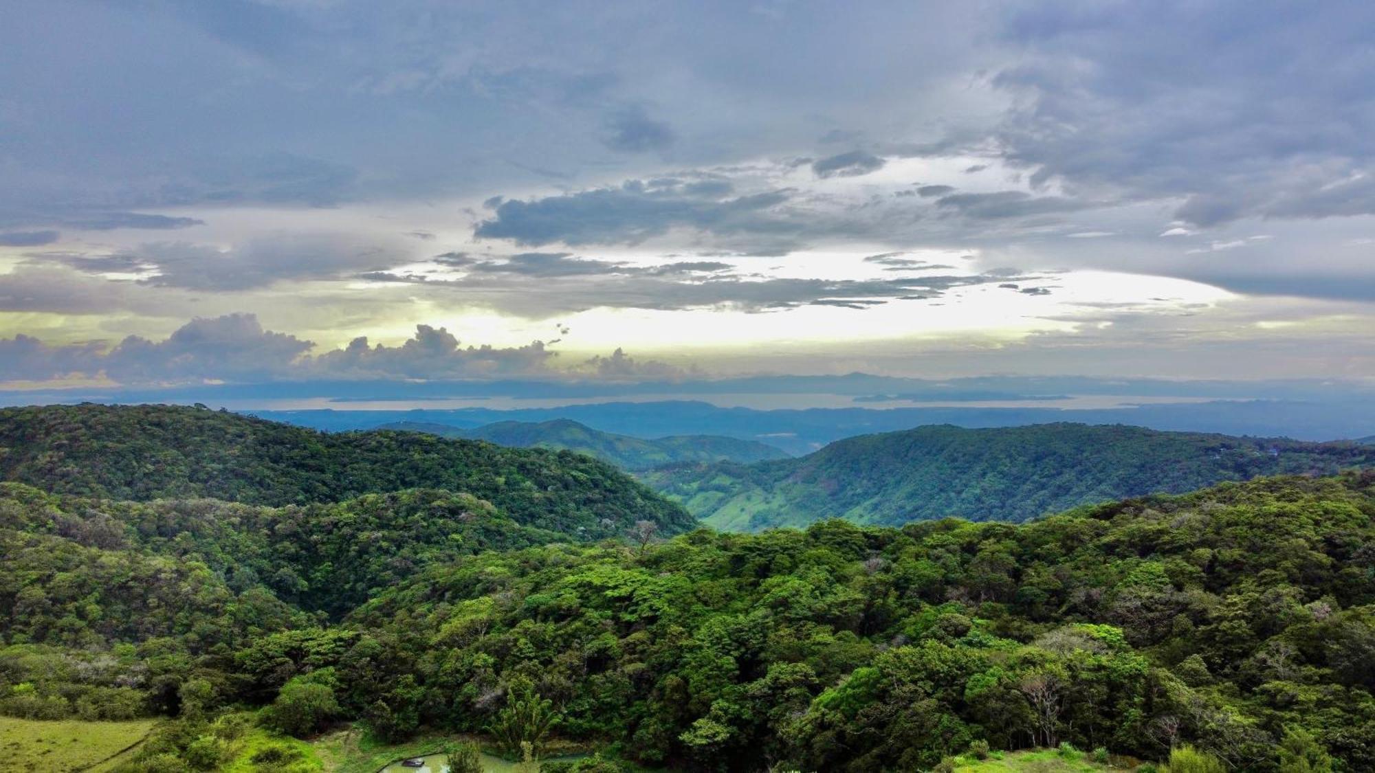 Hotel Montana Monteverde ภายนอก รูปภาพ