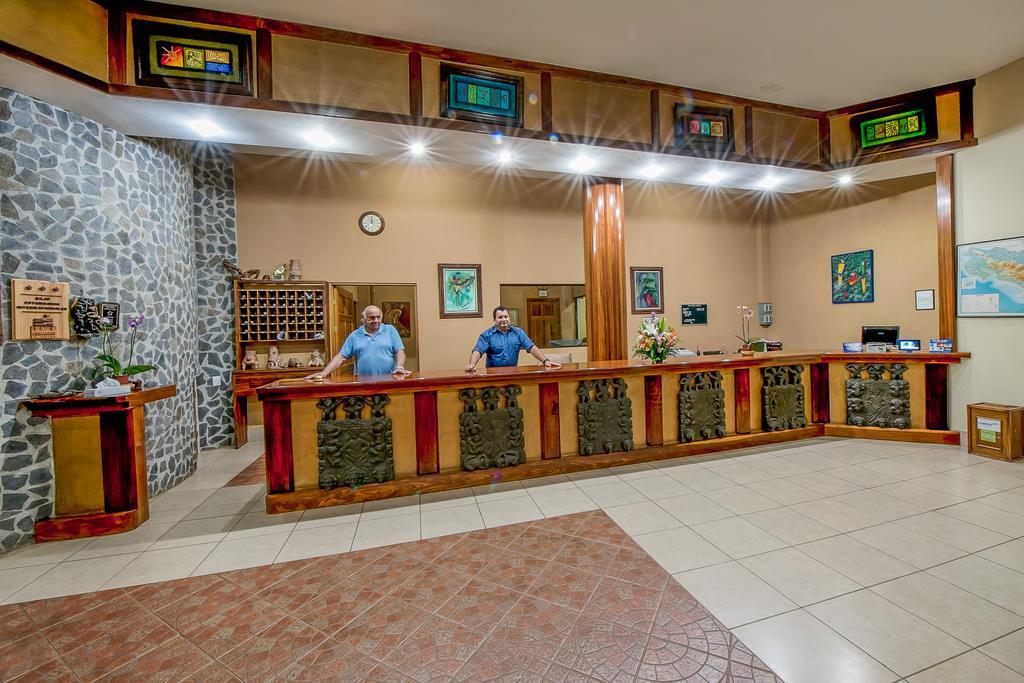 Hotel Montana Monteverde ภายนอก รูปภาพ