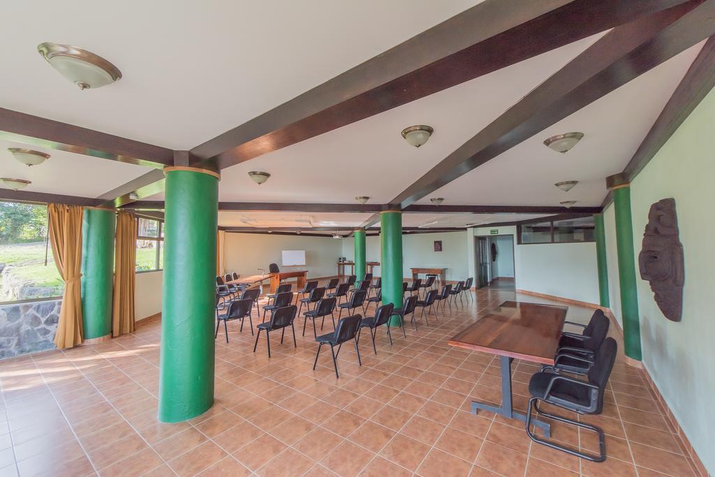 Hotel Montana Monteverde ภายนอก รูปภาพ