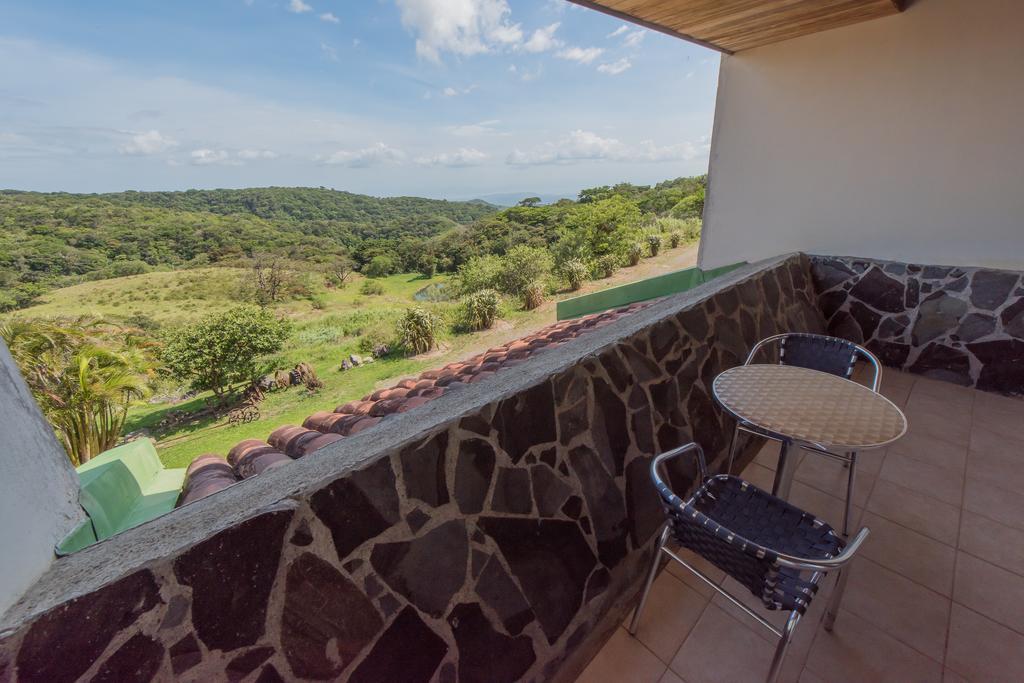 Hotel Montana Monteverde ภายนอก รูปภาพ