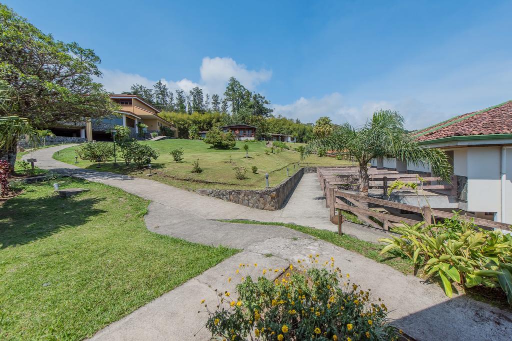 Hotel Montana Monteverde ภายนอก รูปภาพ